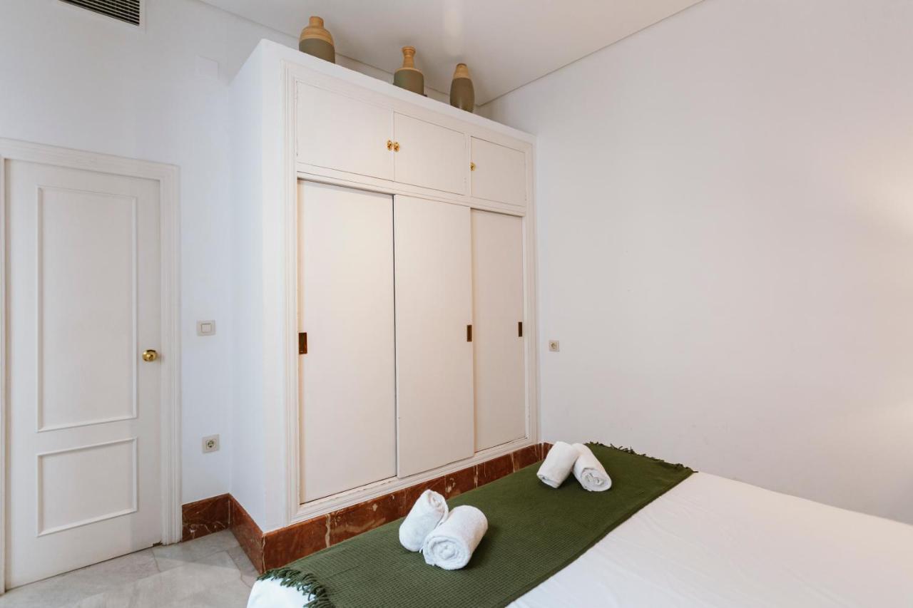 Апартаменты Bright And Cozy-1Bd 1Bth & 2Bd 1Bth- La Giralda Севилья Экстерьер фото