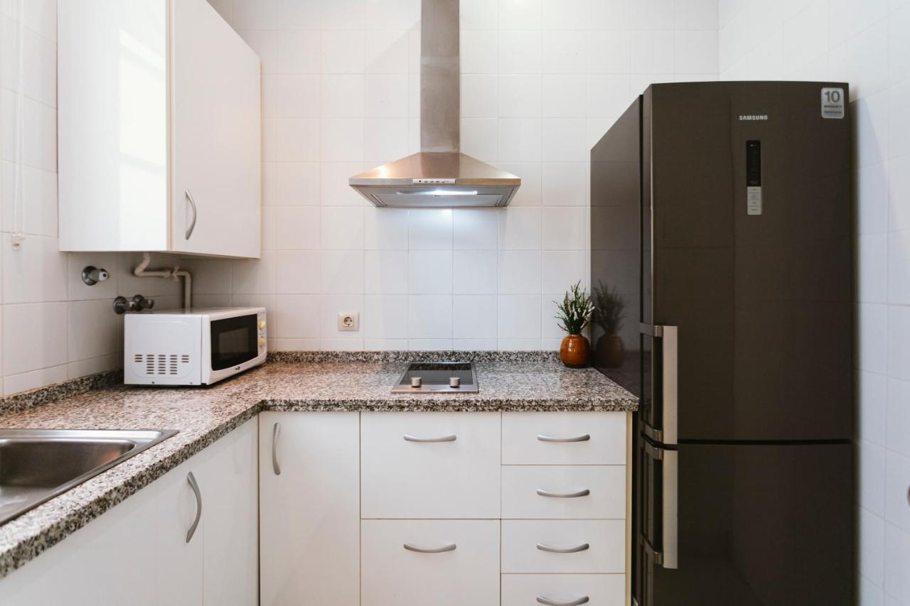 Апартаменты Bright And Cozy-1Bd 1Bth & 2Bd 1Bth- La Giralda Севилья Экстерьер фото