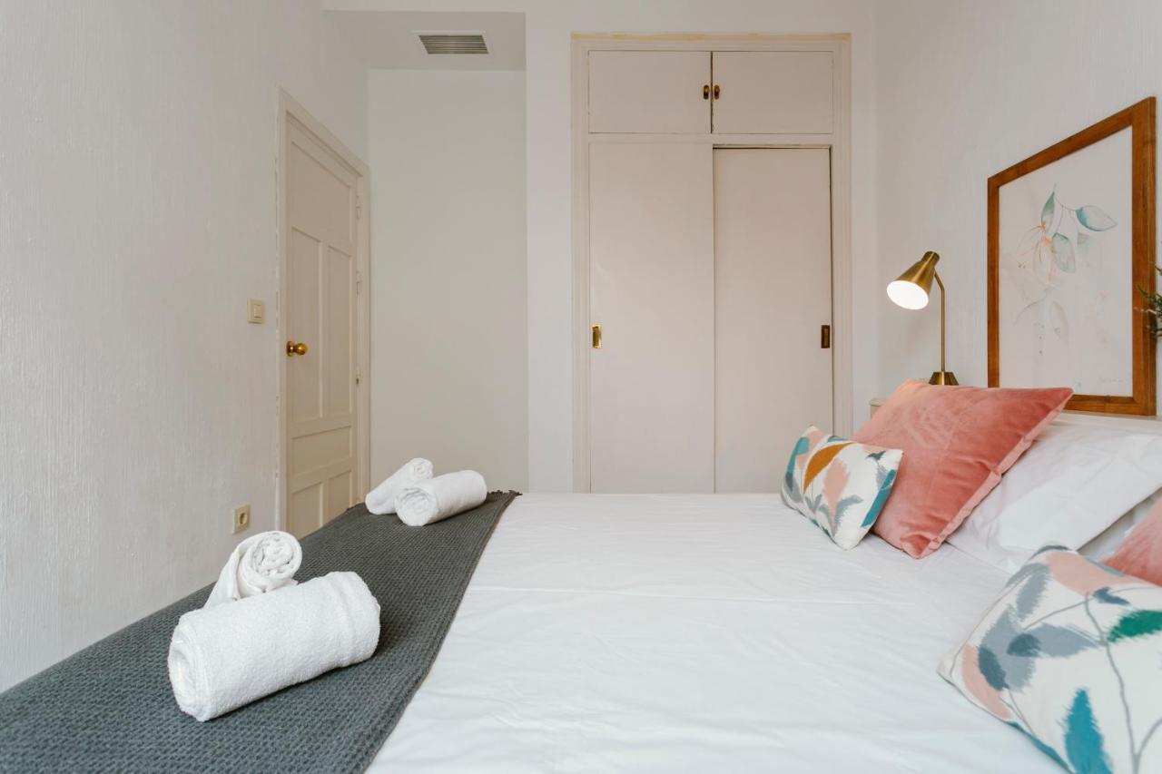 Апартаменты Bright And Cozy-1Bd 1Bth & 2Bd 1Bth- La Giralda Севилья Экстерьер фото