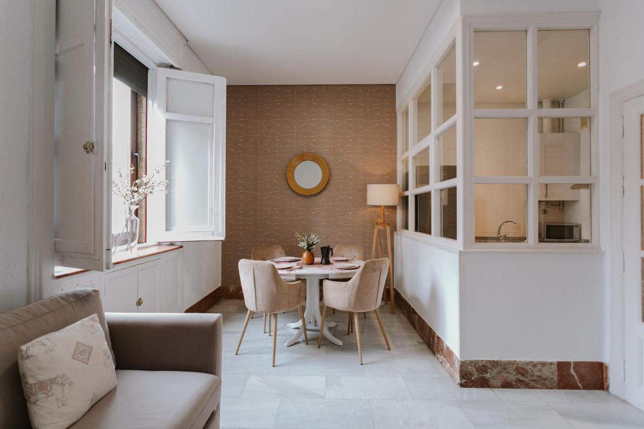 Апартаменты Bright And Cozy-1Bd 1Bth & 2Bd 1Bth- La Giralda Севилья Экстерьер фото